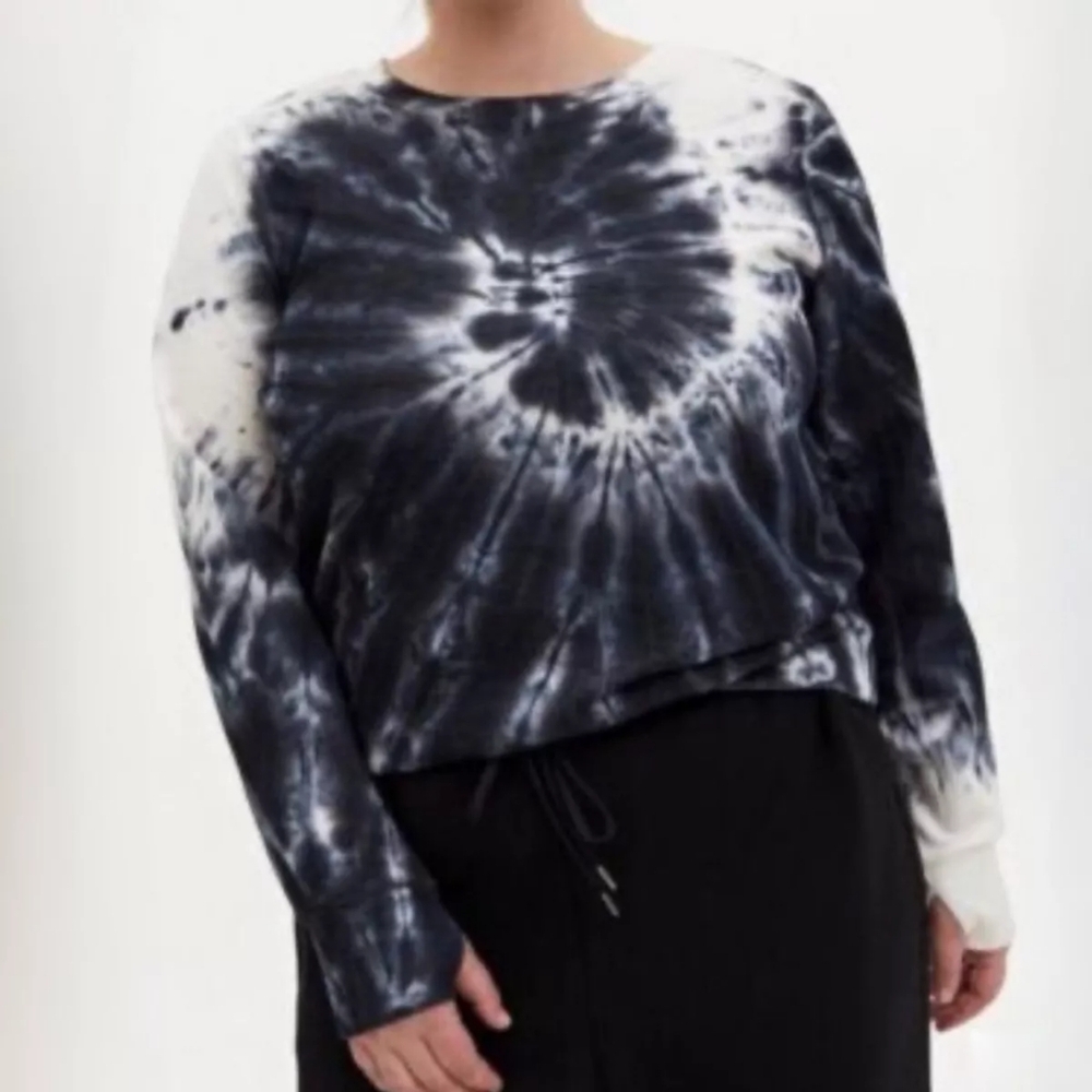 Torrid Active Cupro Tie Dye Sweatshirt - Picture 4 of 8